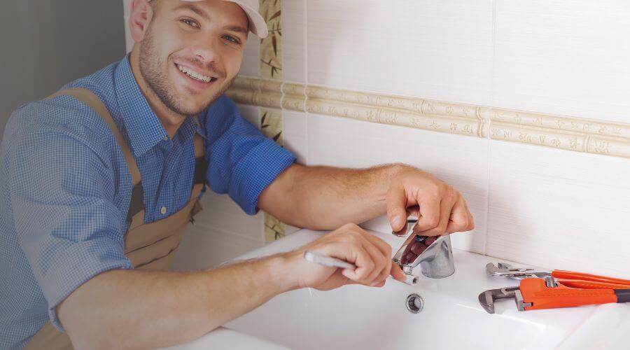 Faucet cartridge replacement in Pittsburg, IL